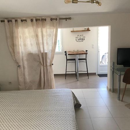 Appartement Dans La Colline Belgentier Esterno foto